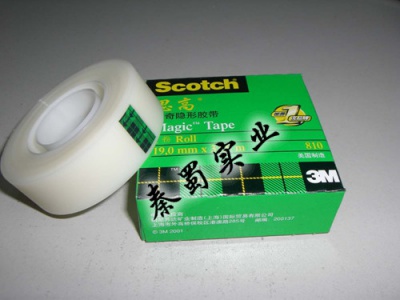 3M810