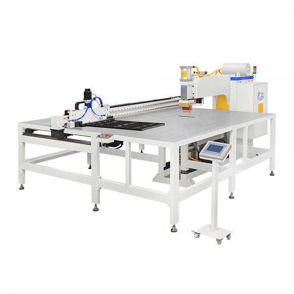 网片XY轴自动移动焊机