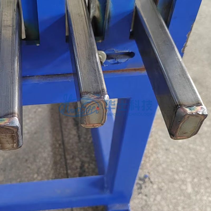 ?导电杆焊接机械人事情站