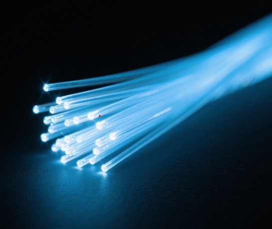 Model and Application Comparison of Singlemode Optical Fiber