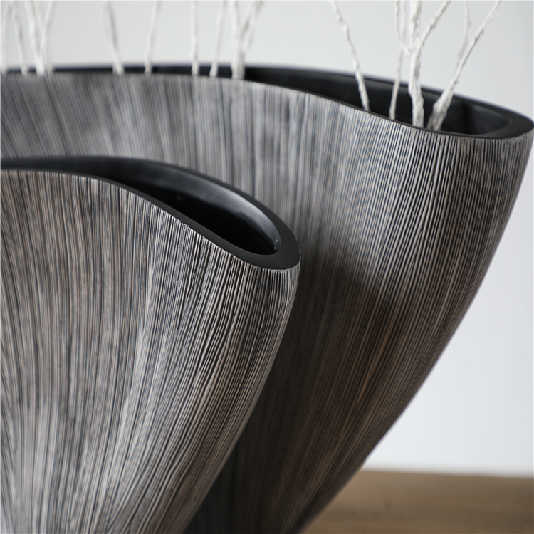 Manufacturer Artificial Flower Vase Embossed Grey Designer Colored Floral Vases