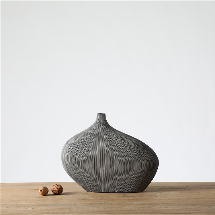 Hot Sale Home Decoration Modern Table Resin Flower Vase