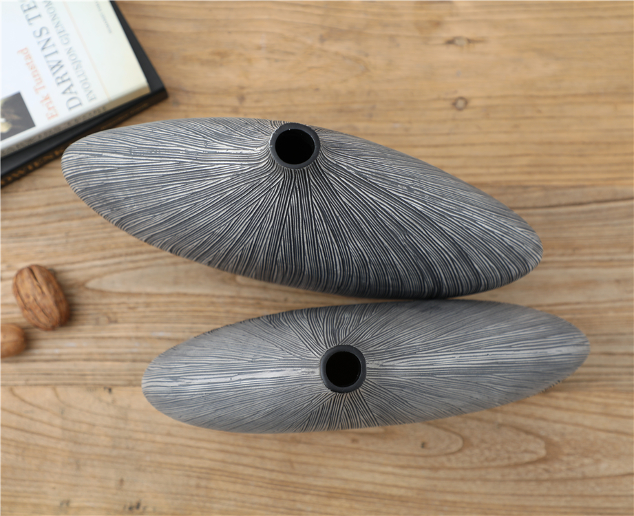 Hot Sale Home Decoration Modern Table Resin Flower Vase