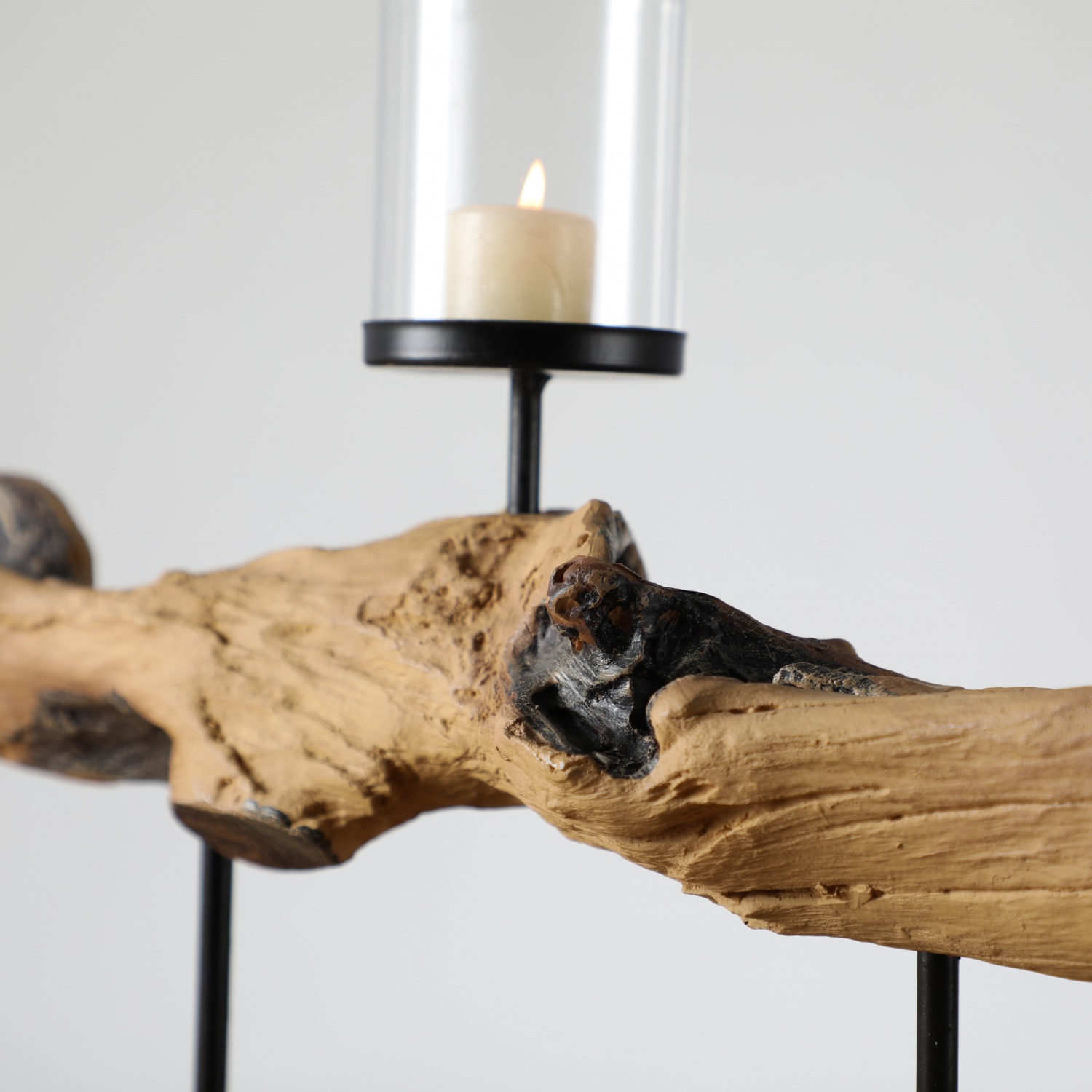 Luxury Rustic Antique Distressed Decorative Wooden Pillar Candle Holder Art Design Candle Holder For home Decor