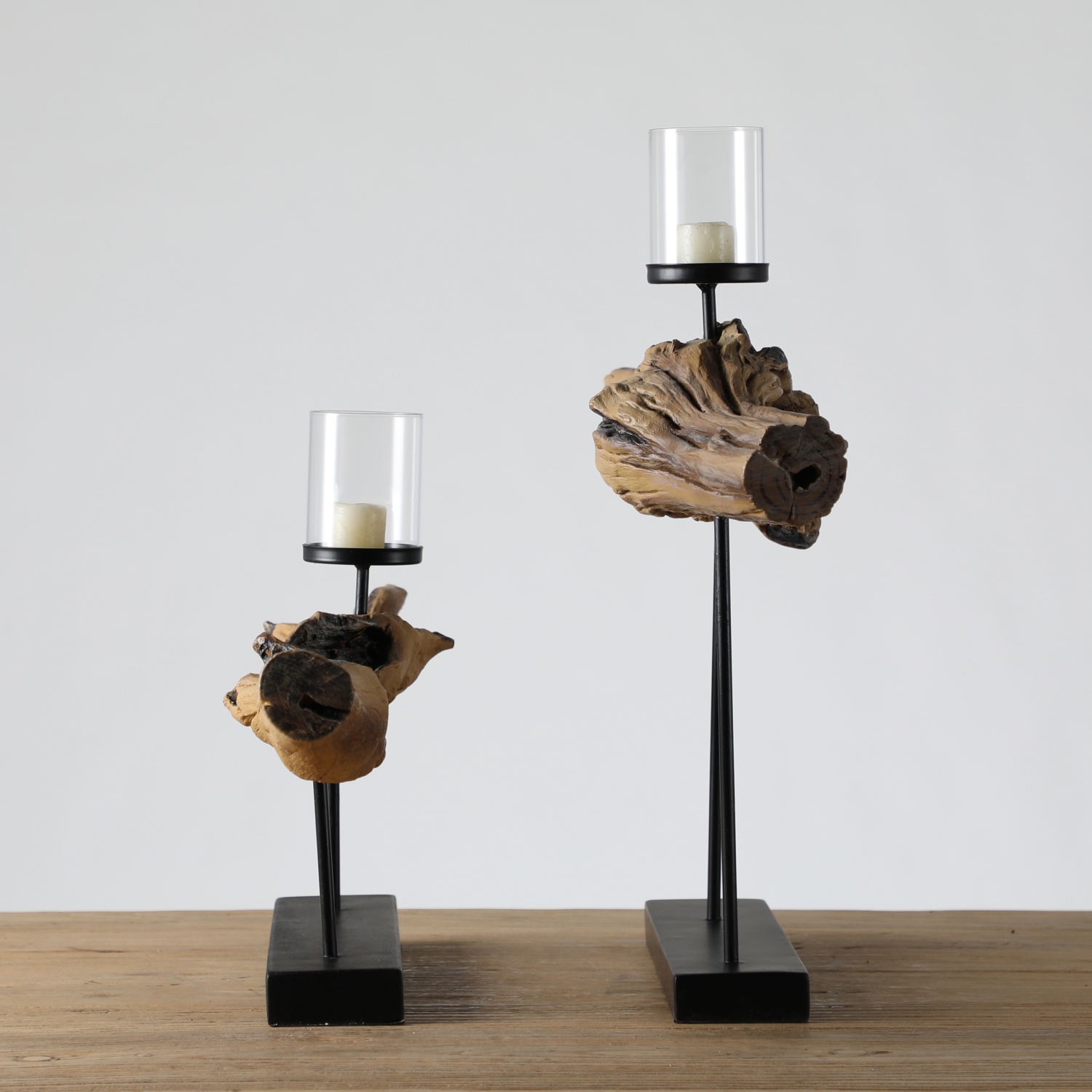 Luxury Rustic Antique Distressed Decorative Wooden Pillar Candle Holder Art Design Candle Holder For home Decor