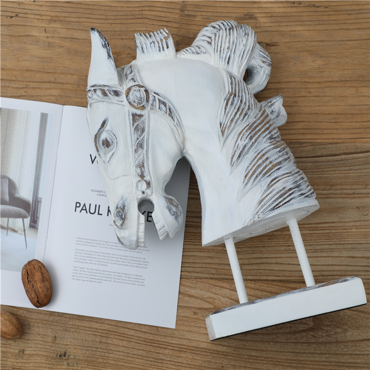 2019 Home Business Retro Decoration Animal Horse Art Auspicious Resin Ornaments Horse Sculpture Statue