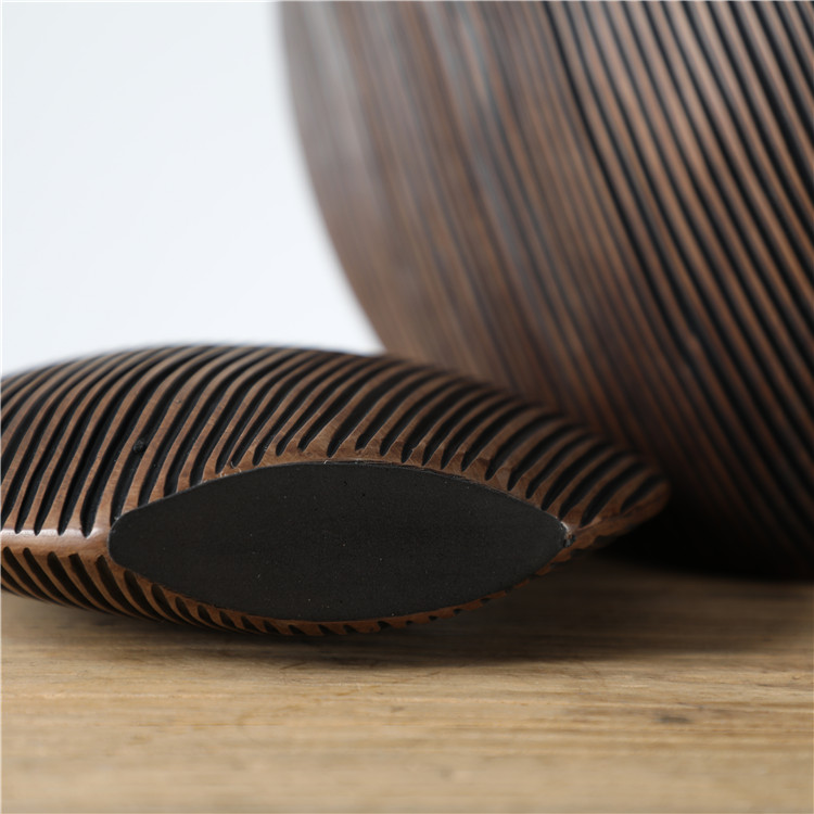 Manufacturer Modern Decoration flat Round Resin Flower Vase For Table