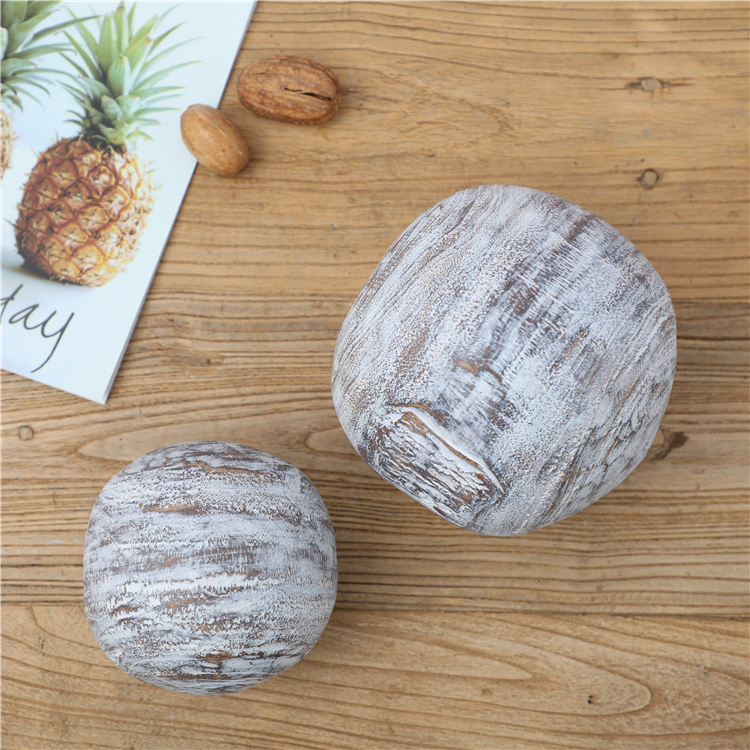 Modern High Quality Ornament Polyresin Ball China Home Decor Wholesale