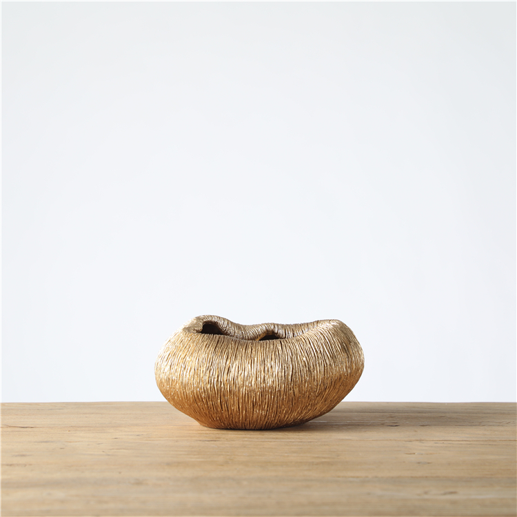 High Quality Decorative Polyresin Indoor Flower Vase Decor Plant Pot Resin Luxury Gold Flower Vase