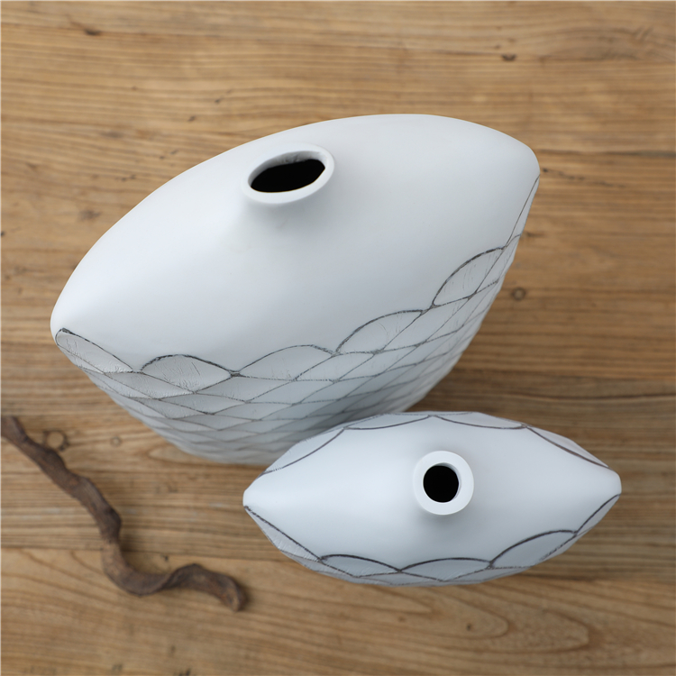 wholesale nordic style white flower arrangement vase for decor