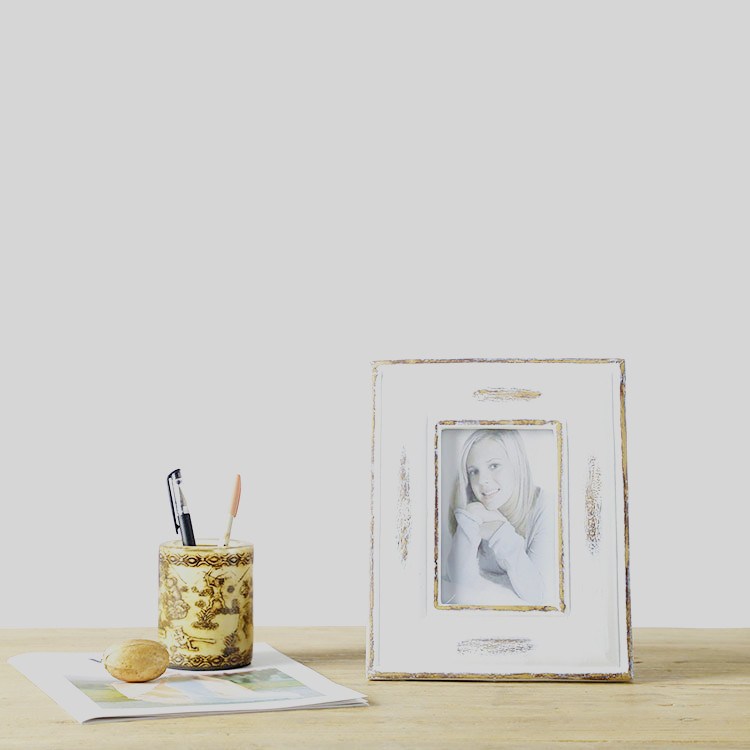 Professional Manufacture Custom Square White Resin Picture Photo Frame