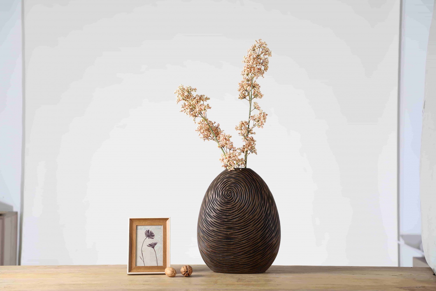 European style ornament living room decor vase embossed resin decoration flower vase for hotel