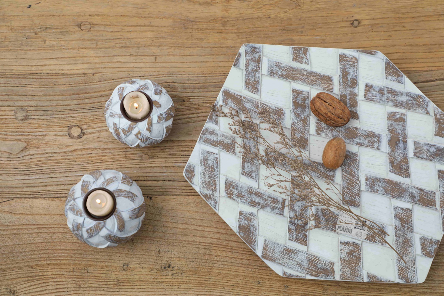 Embossed Retro Decorating Votive Small Tea Light Candle Holder With Tray