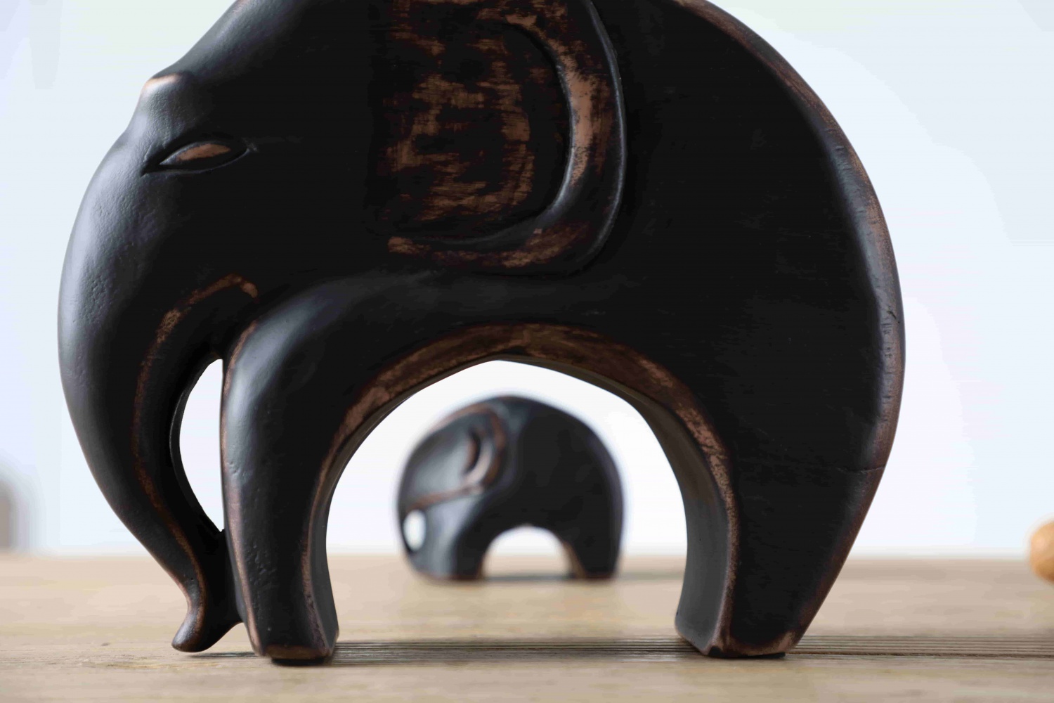 Promotional Resin Luxury Handmade Craft Animal Ornament Statue Black Home Decor