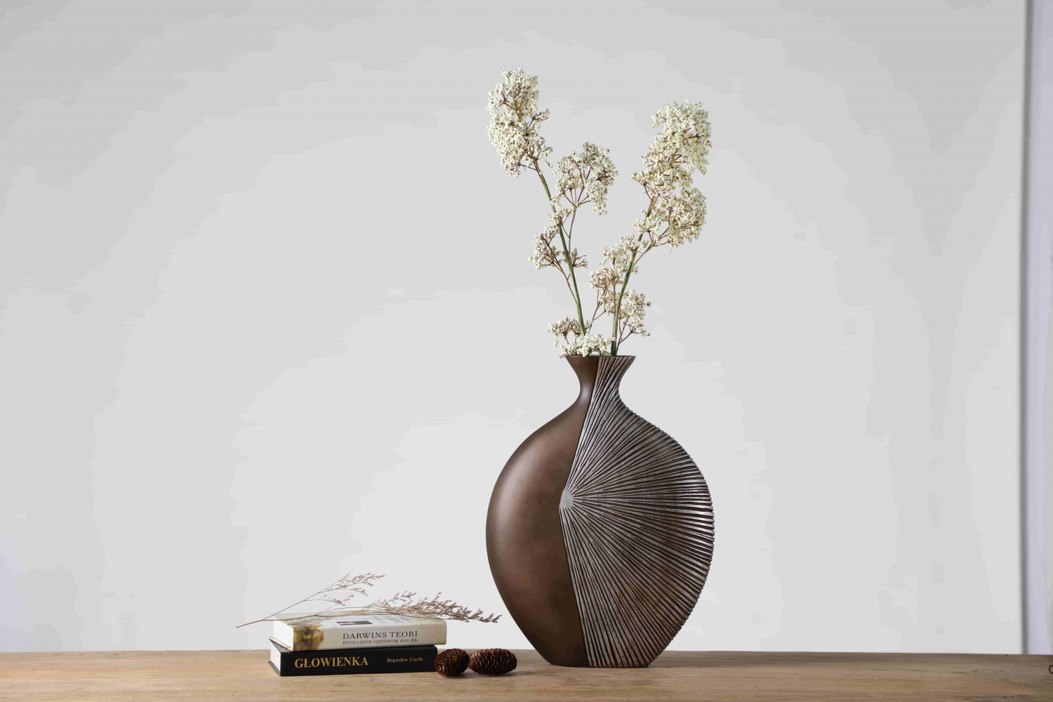 Hot Selling modern luxury flower arrangement Vase for home decor