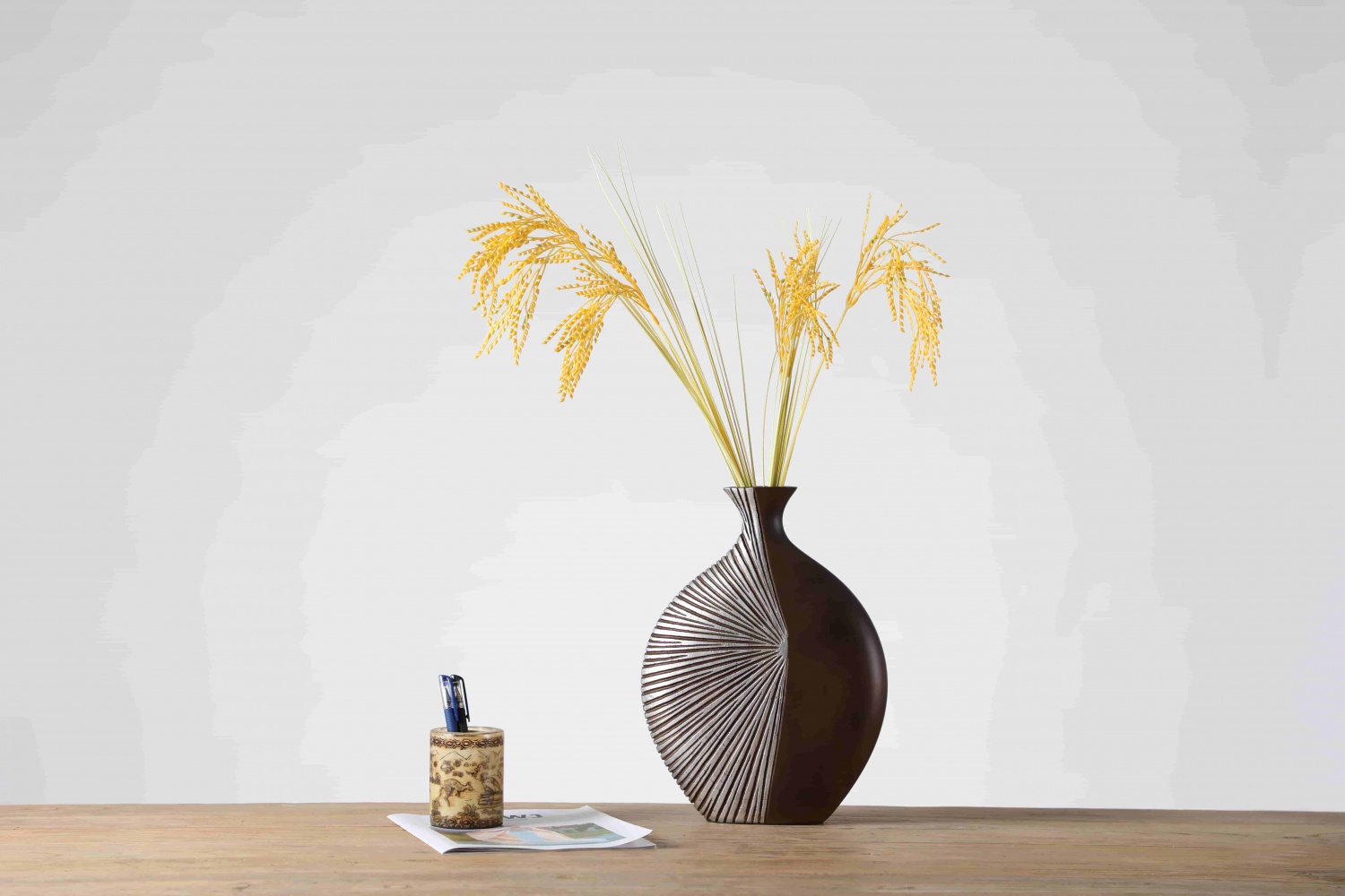 Hot Selling modern luxury flower arrangement Vase for home decor