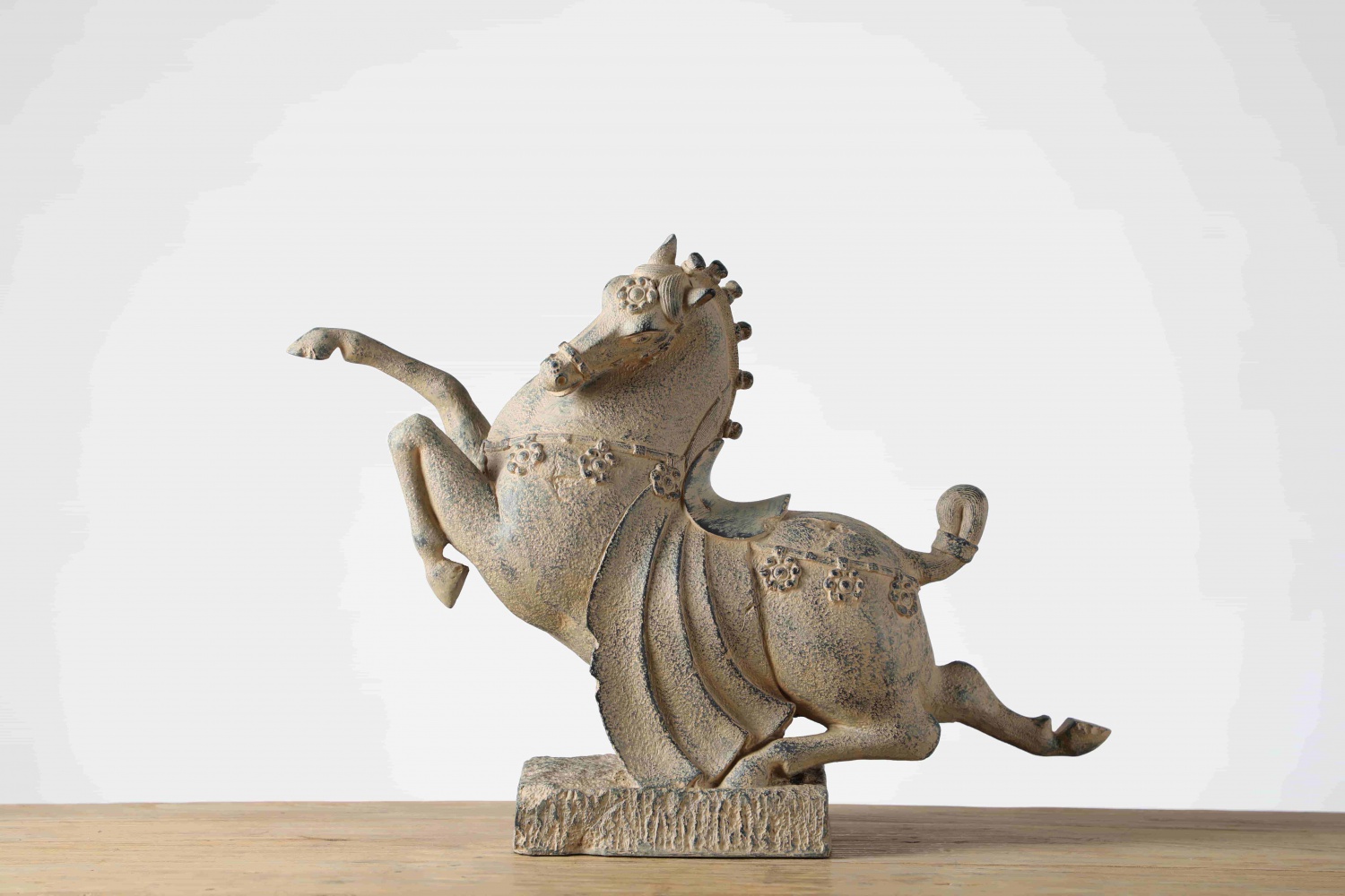 High Quality Office Home Decorative Ornaments Resin Molds Craft Horse Sculpture