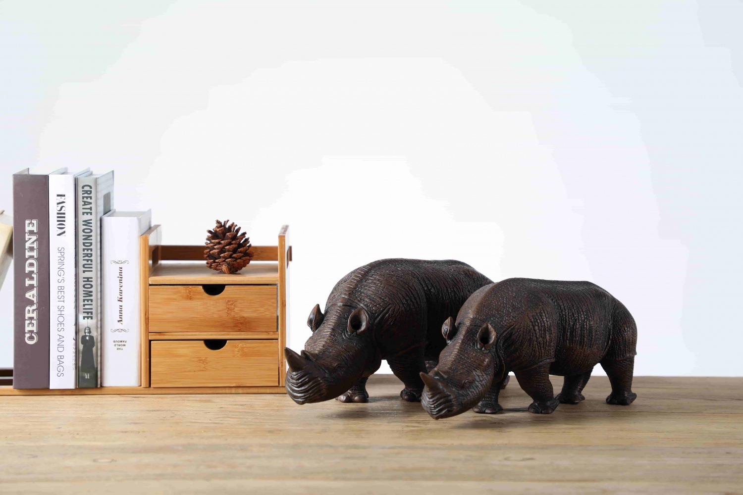 Decorative Items Art Craft Animal Ornaments Rhinoceros Sculpture For Living Room
