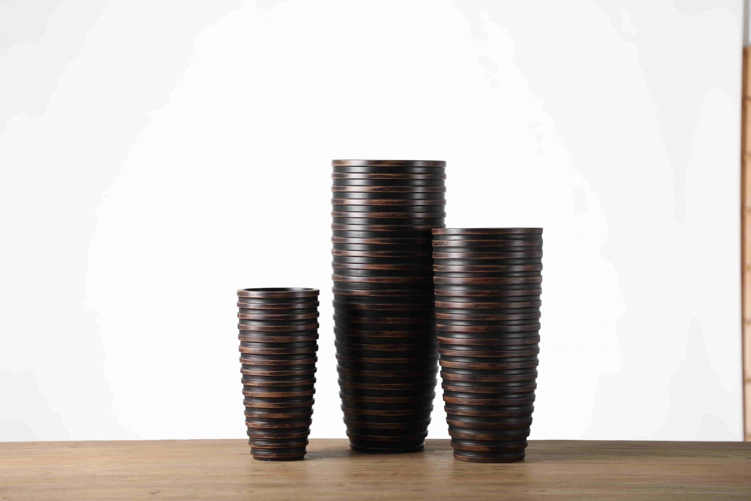 Hot Selling Luxury Home Decoration Floor Tall Vases Embossed Large Flower Vase for Living Room