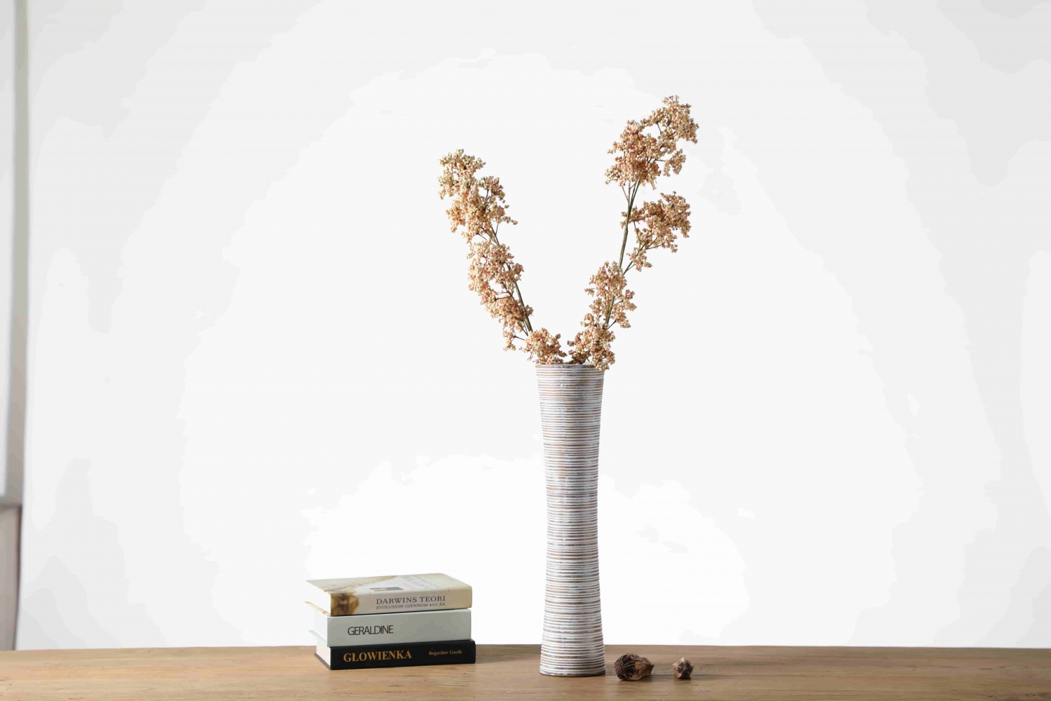 Interior design embossed resin craft wedding vases floor vase for home decor