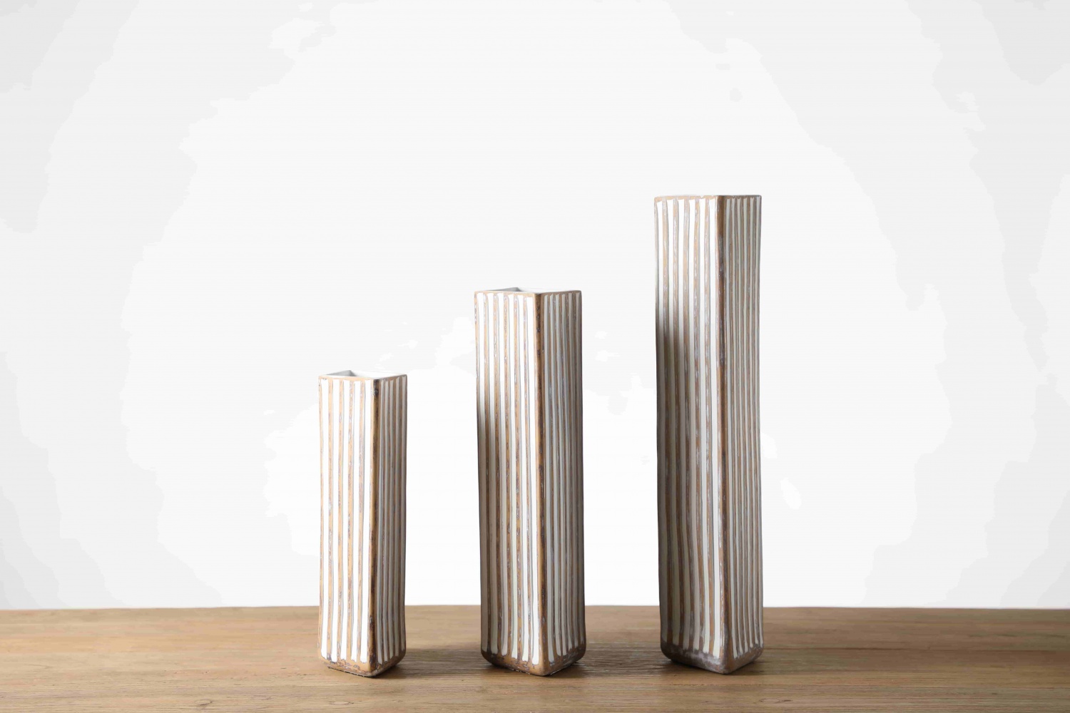 New Arrival Resin Crafts Exquisite Vintage Table Vases Home Decoration Flower Vase for Home Decor