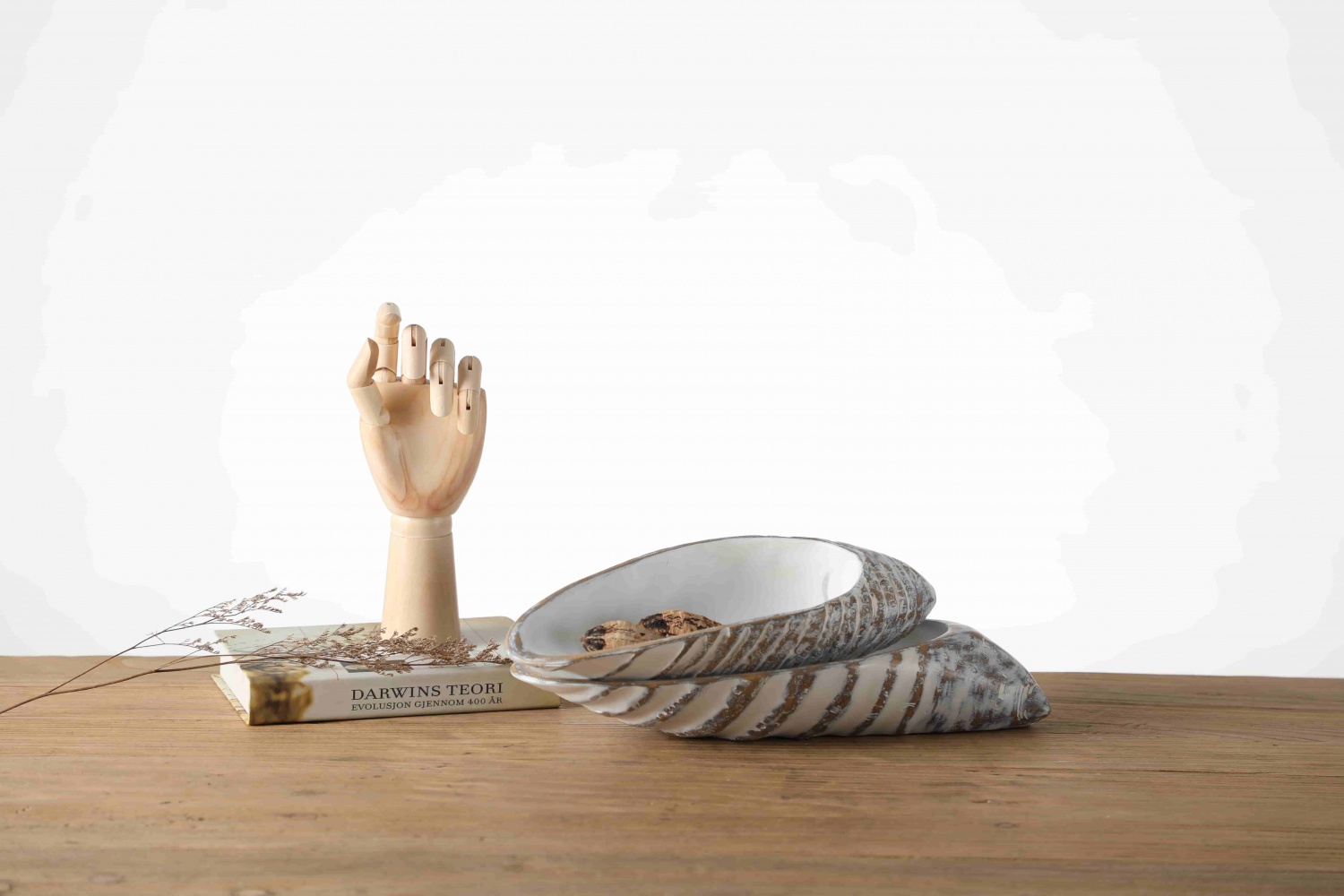 Nordic Style High End Shell White Resin Craft Tray For Home Decor
