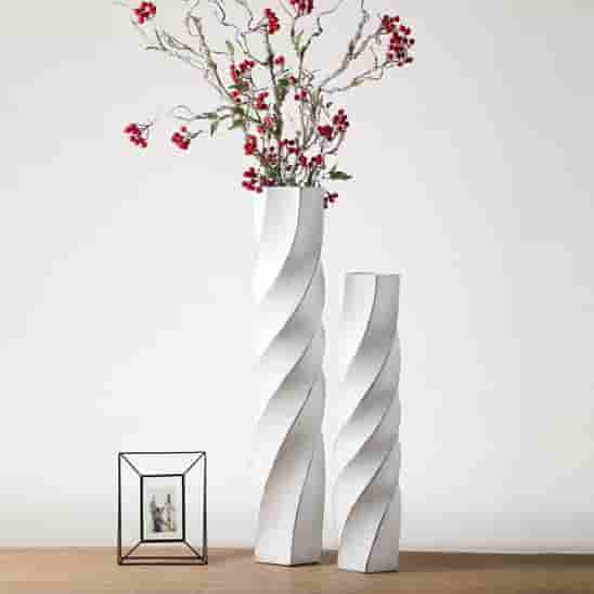 Wholesale resin crafts & gifts modern design simple style white ornaments living room goods decoration floor resin vase
