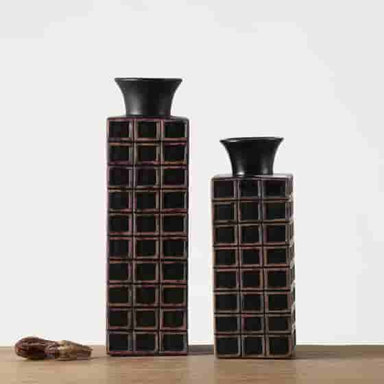 Home decoration resin crafts Nordic style personalized decorations home small ornamental resin vase flower arrangement