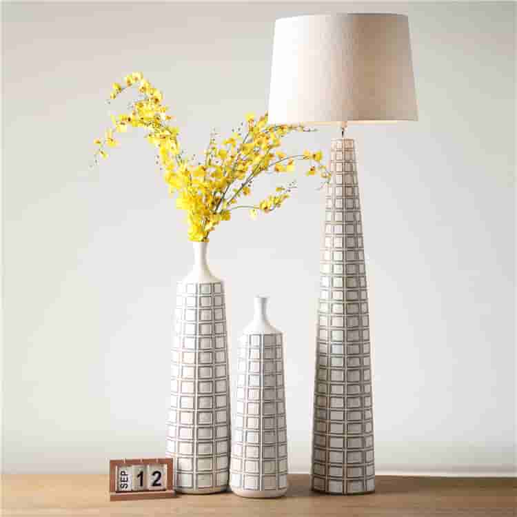 European style art retro simple resin bedside lamp energy saving polyresin floor lamp