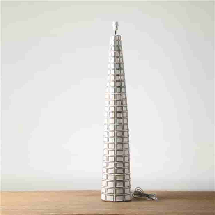 European style art retro simple resin bedside lamp energy saving polyresin floor lamp