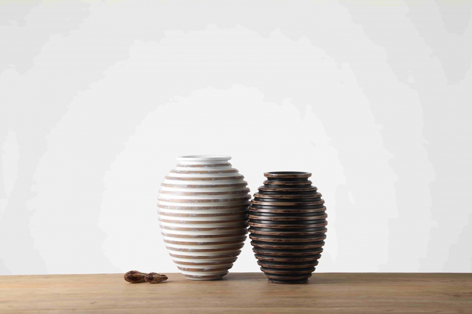 Modern nordic style home crafts table top home decor vases resin flower vase