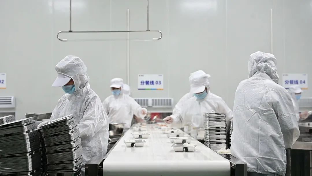 央厨系列丨入门小白篇:全方位了解中央厨房操作全流程!-中膳团餐产业集团
