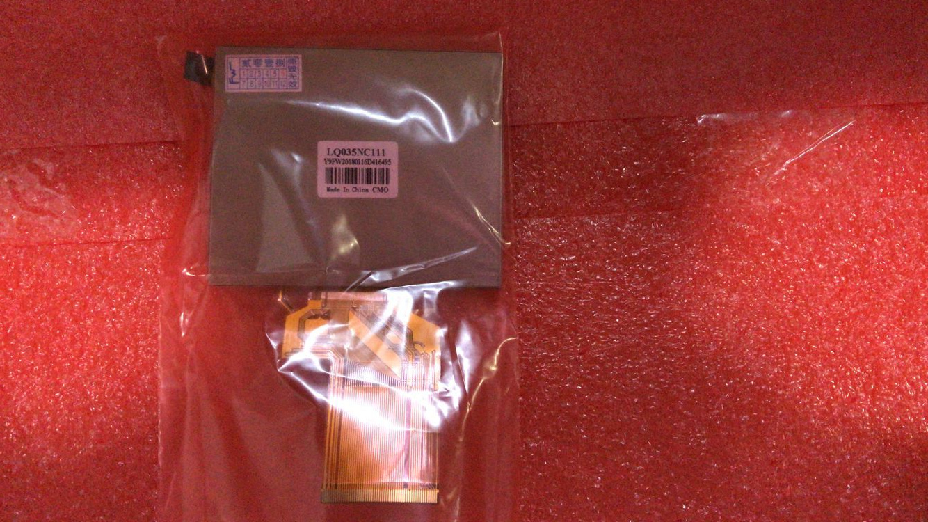 LQ035NC111