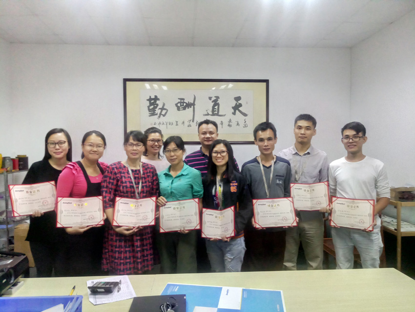 Diploma in Business Etiquette Traninin