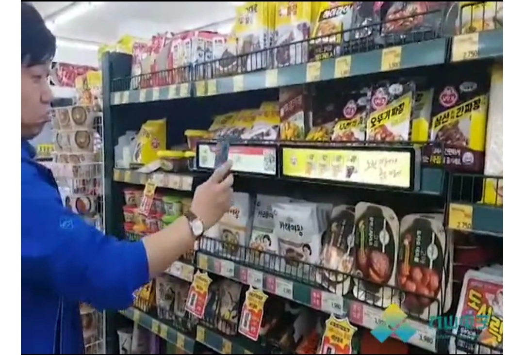 16.3寸货架边沿屏-韩国某无人零售超市