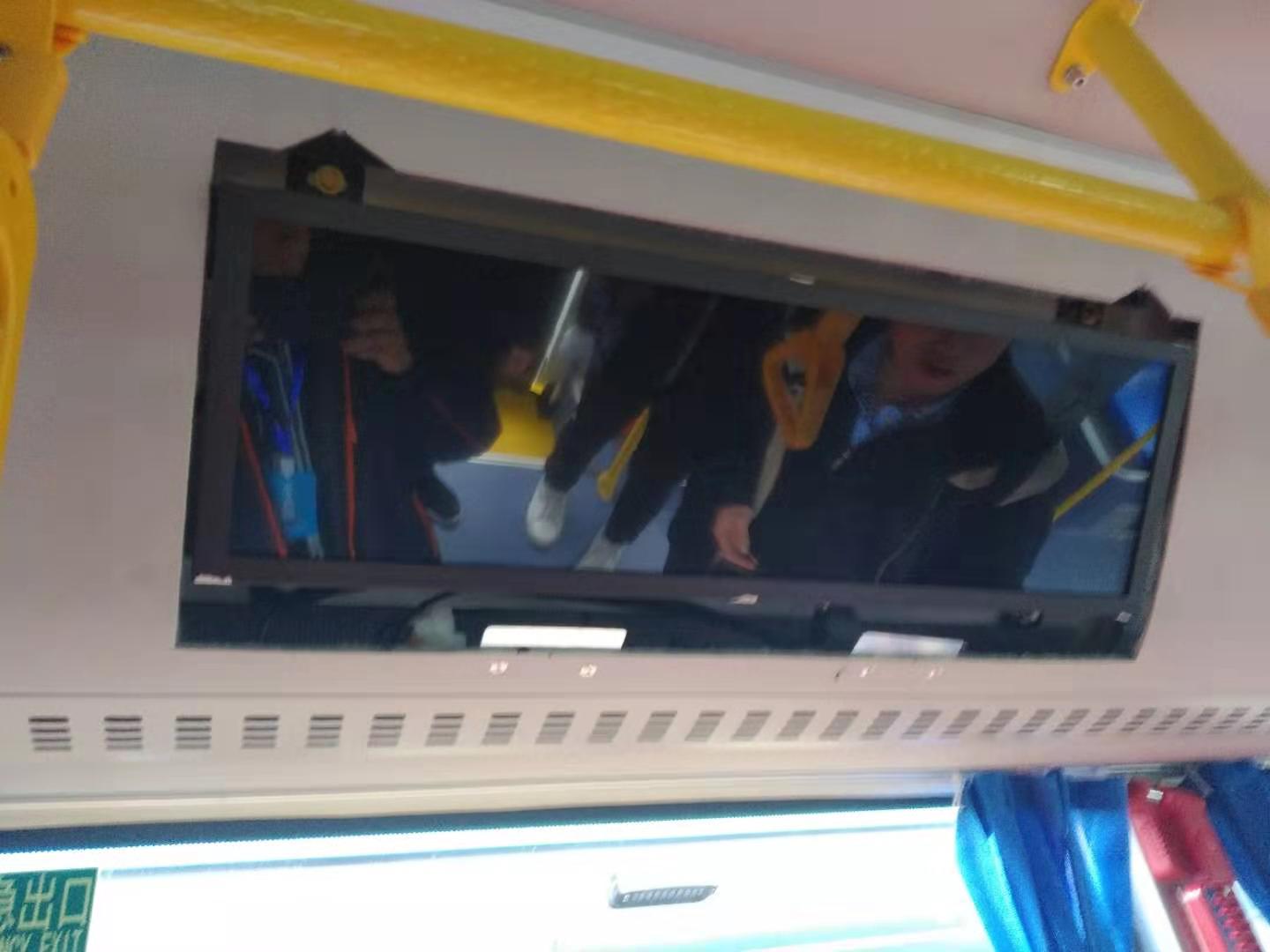 32寸车载条形屏-南京公交