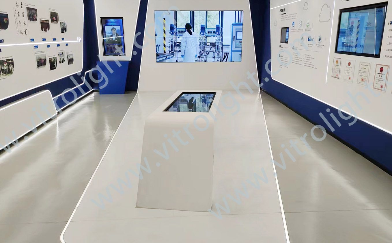 上海市情形科学研究院—条形触摸一体机