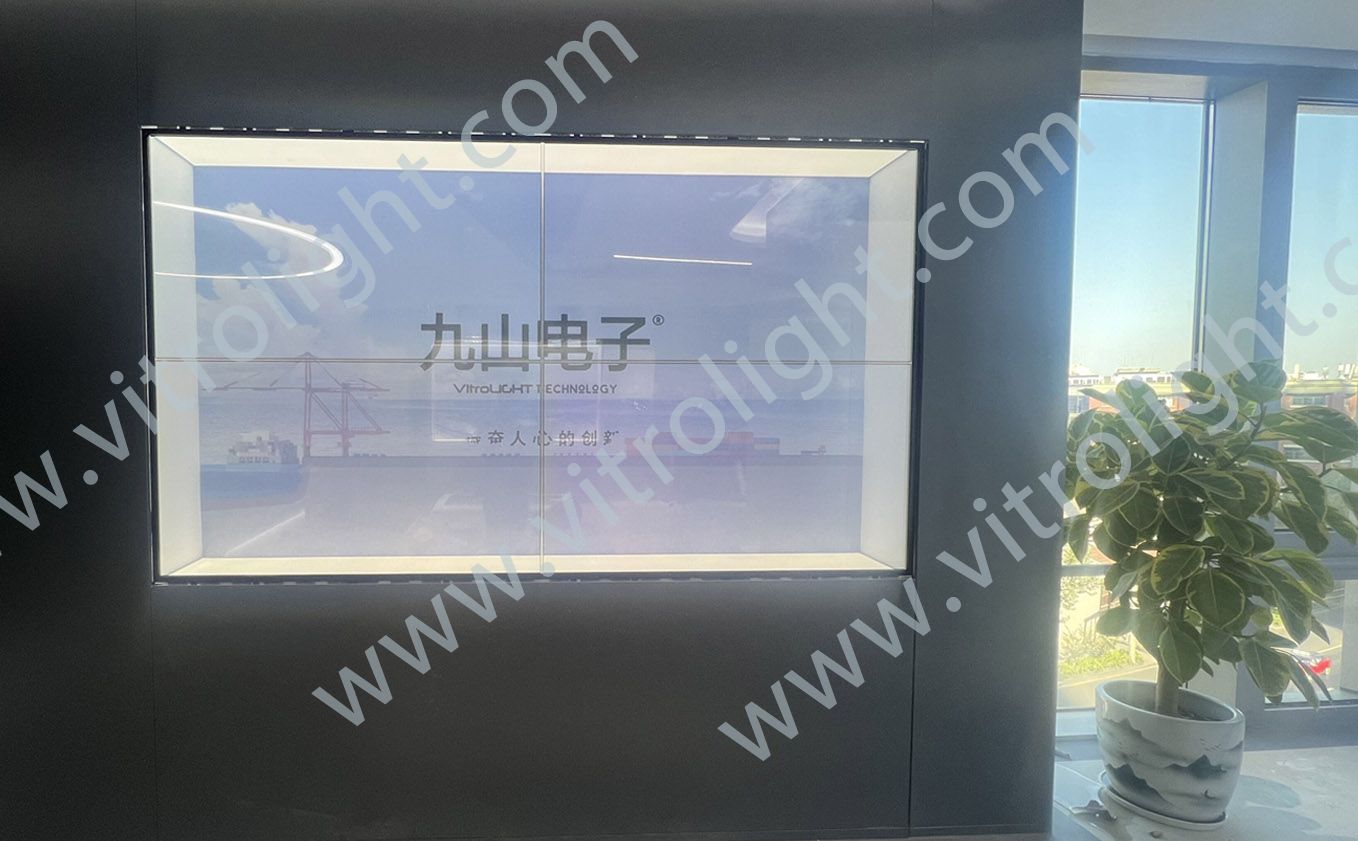 �Ϻ�������͸��OLED2��2ƴ��