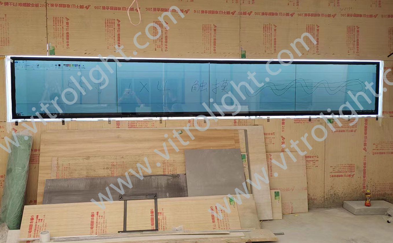 上海中建七局—55寸1×4透明超窄边拼接屏