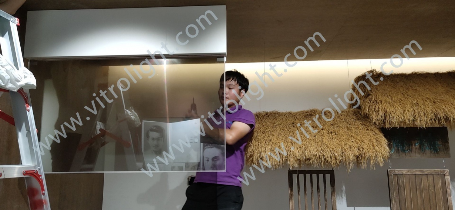 南通市群英馆55寸透明OLED项目