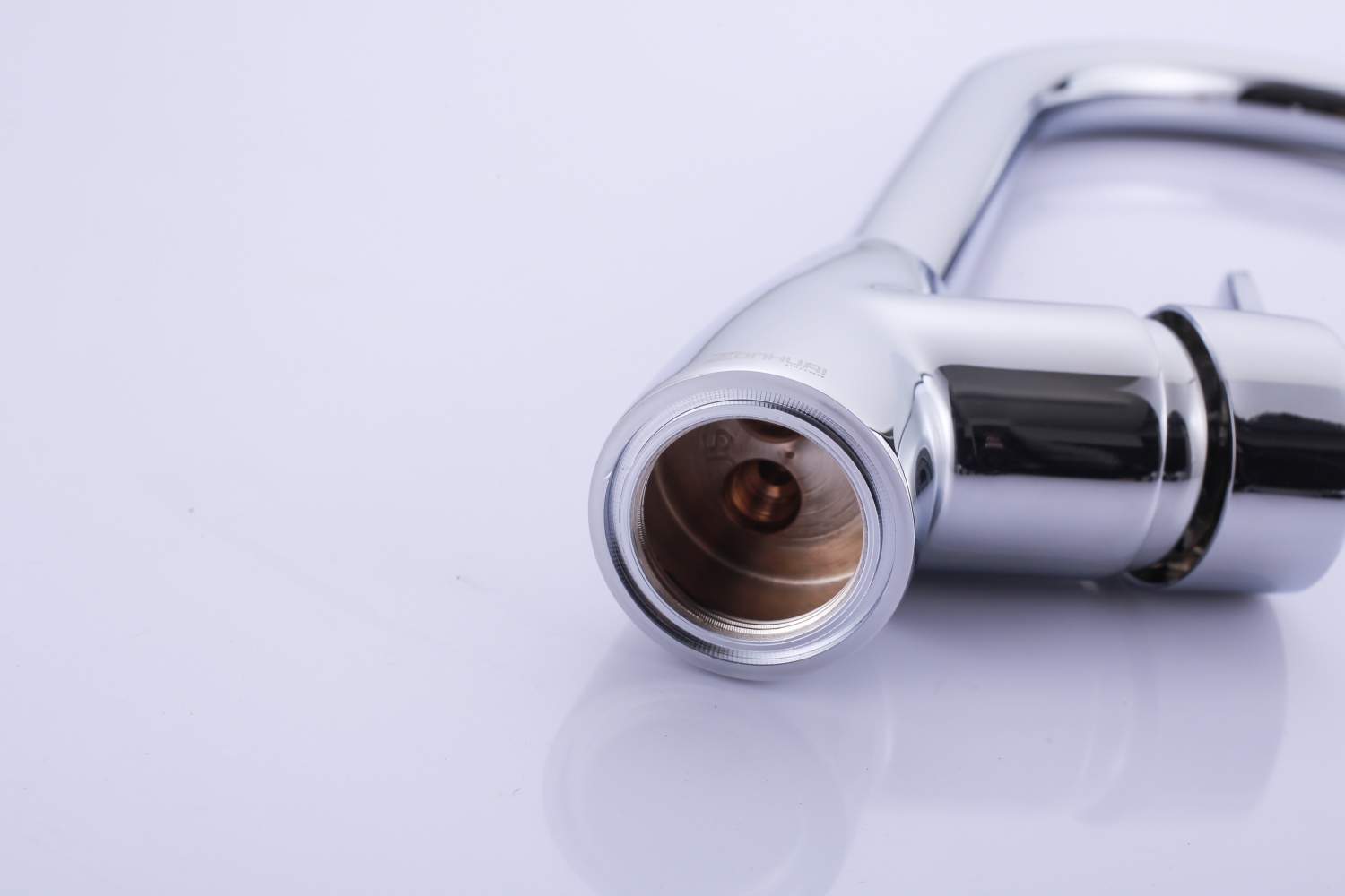 932-107单孔冷热混淆菜盆龙头