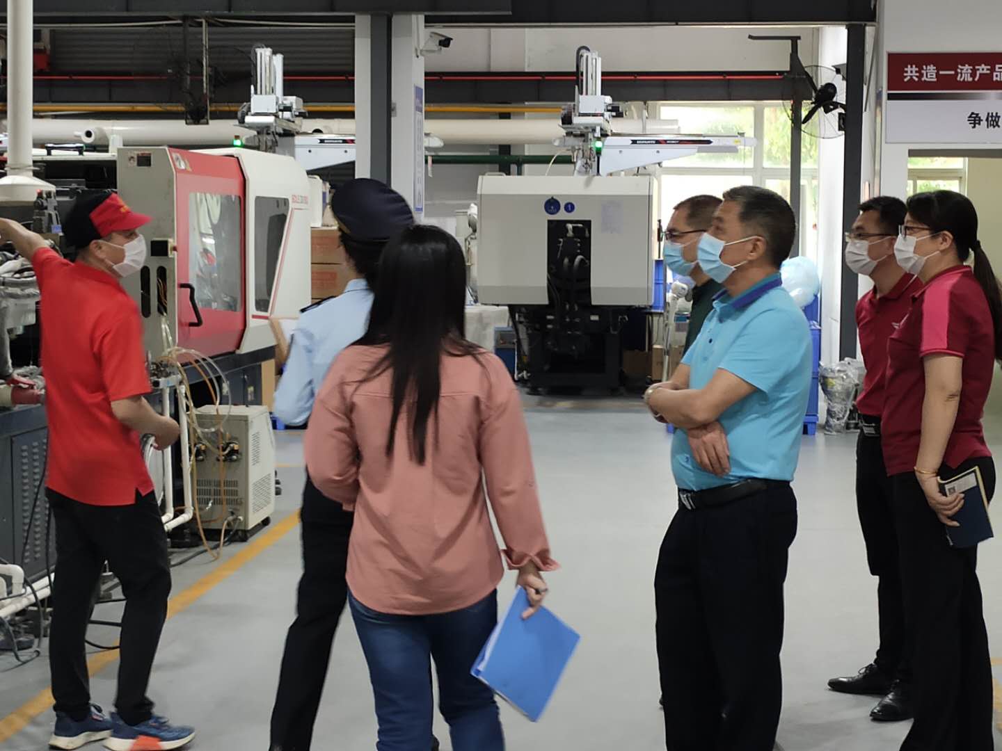 关注返岗职工动态  催促落实复工复产