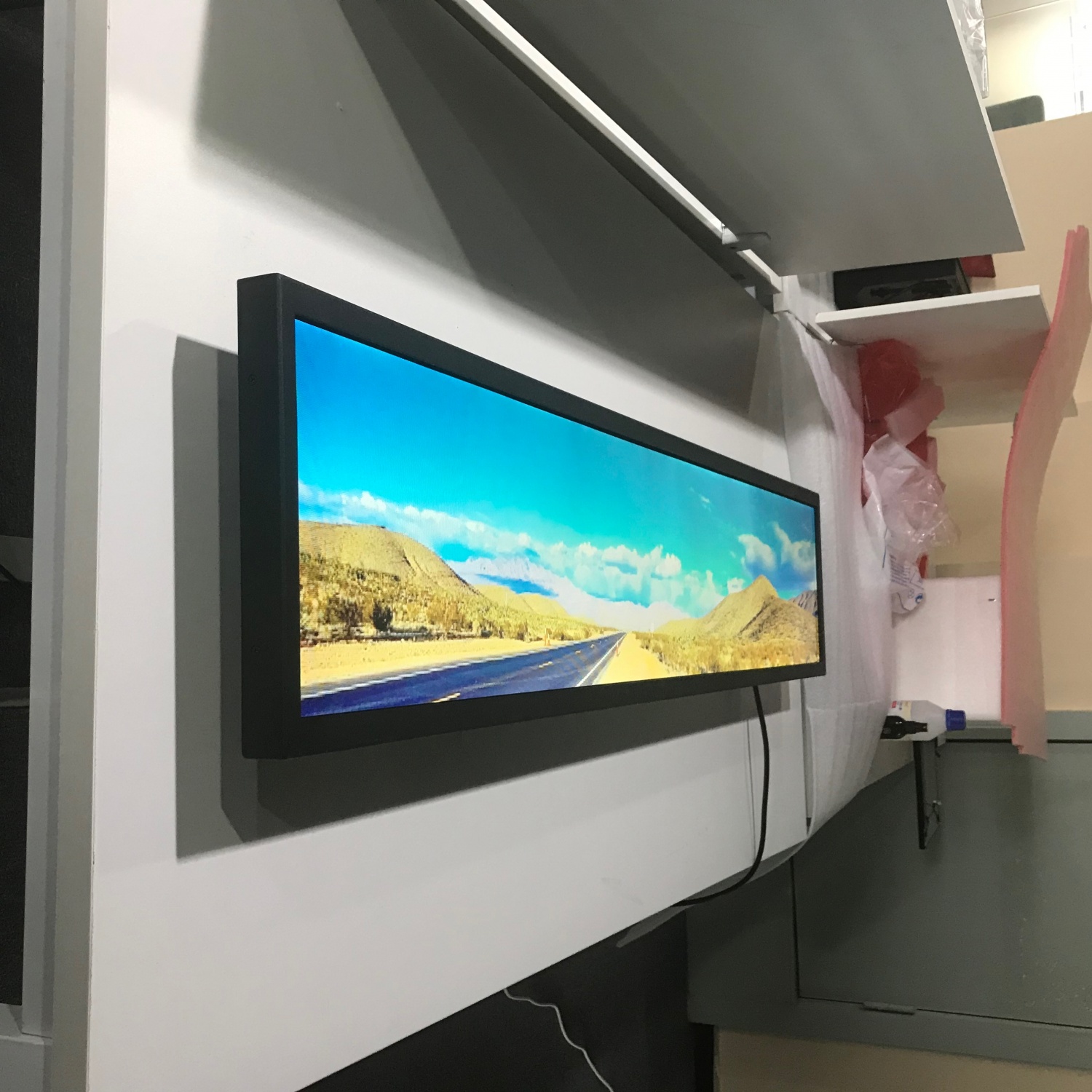 VLT490-SBLD-FHD-199-AND  43��������������49����Լ1/3��