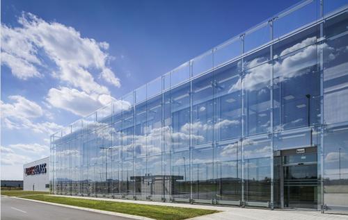 The application of carved aluminum panel curtain wall is increasing The application of carved aluminum panel curtain wall is increasing