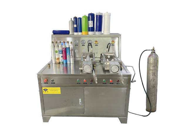 二氧化碳氣泡水充裝機