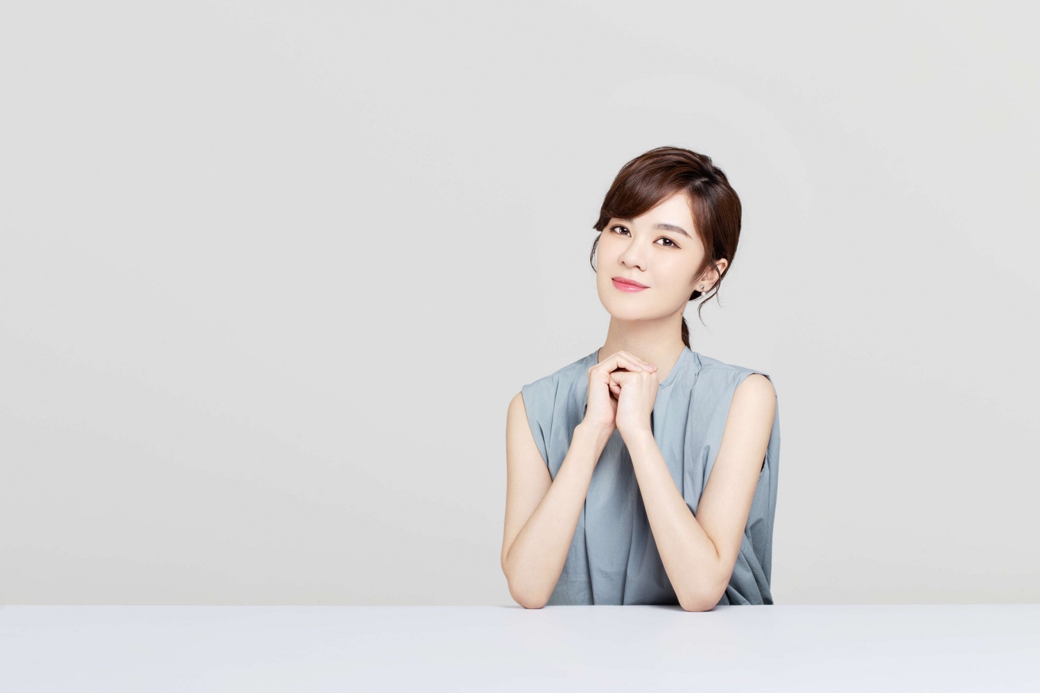 索爱&郁可唯广告片之---“听见希望”