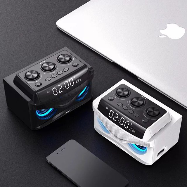 SOAIY S68 Eagle Eye Wooden Wireless Bluetooth Speaker With Display