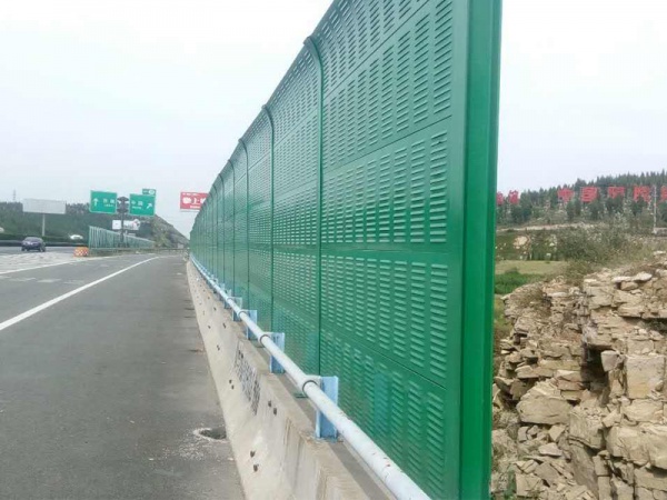 公路声屏障