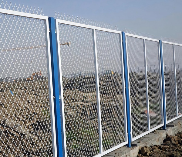 金属网片防护栏网