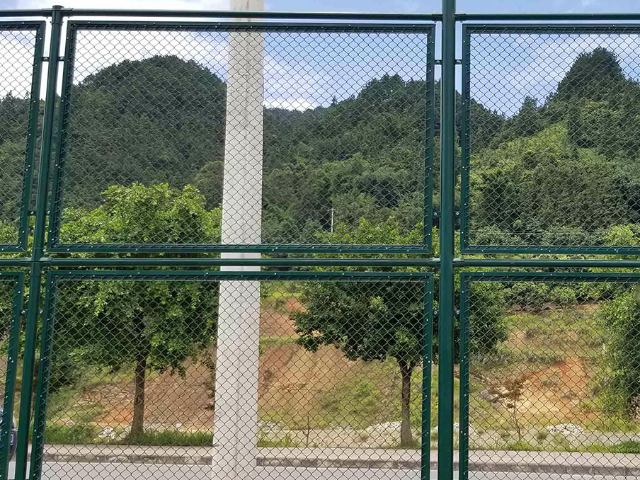 体育场围网